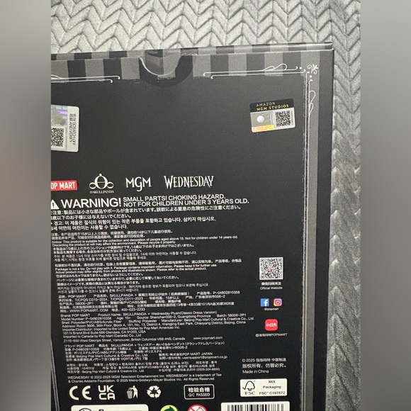 POP MART x Skullpanda x WEDNESDAY (classic version) - Picture 9 of 9